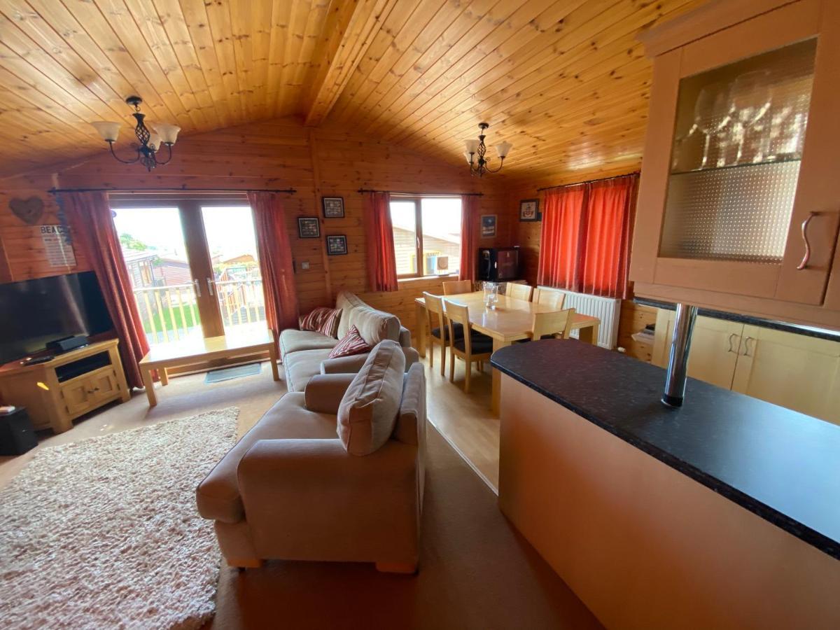 Surf Lodge West Down Kültér fotó